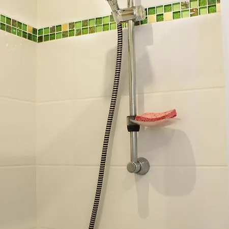 Superbe T2 Climatisé à 50m De La Plage, Piscine, Parking, 5 Pers - Fr-1-607-97 * Agde