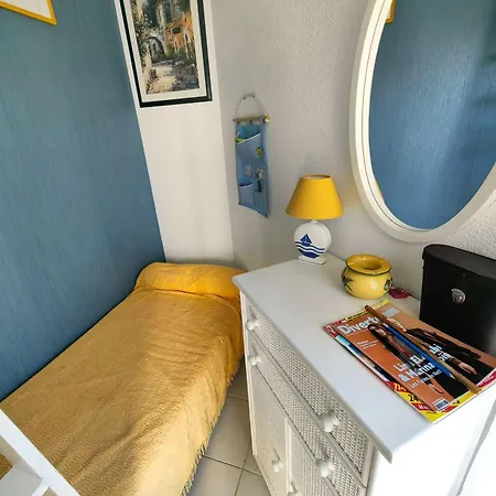 Superbe T2 Climatisé à 50m De La Plage, Piscine, Parking, 5 Pers - Fr-1-607-97 Agde